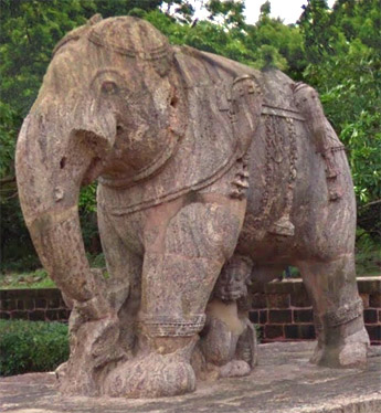 Side view of the Western War Elephant